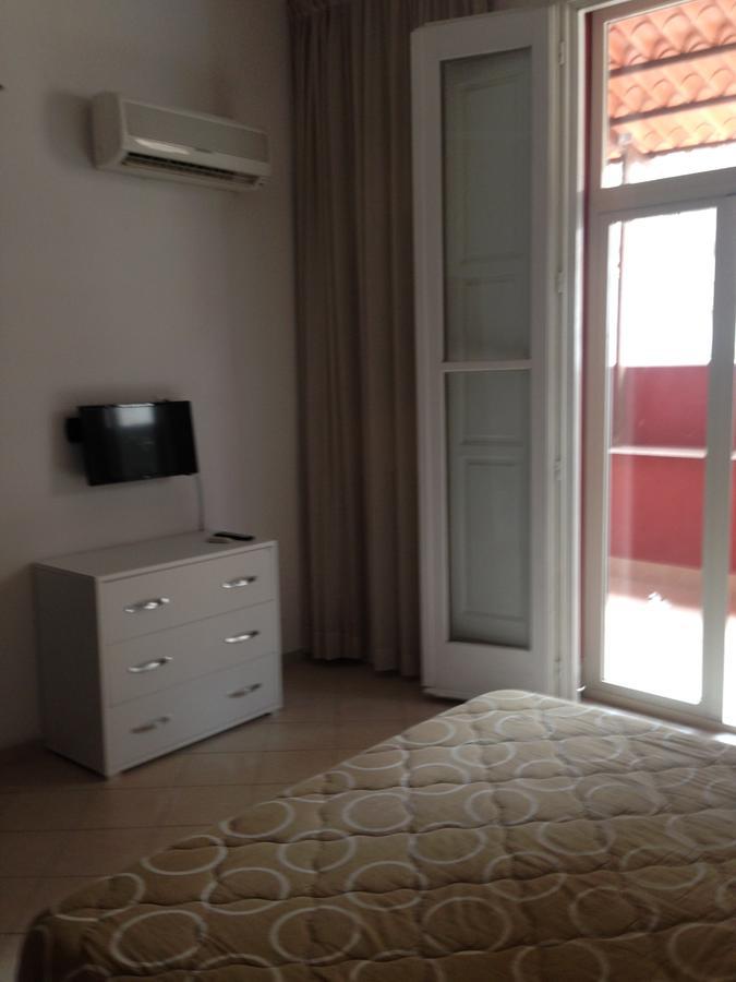 נאפולי B&B La Conigliera מראה חיצוני תמונה
