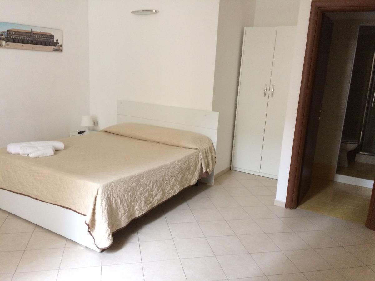 נאפולי B&B La Conigliera מראה חיצוני תמונה