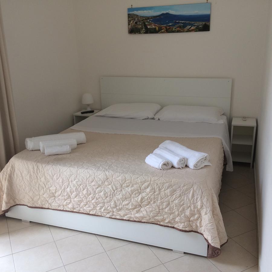 נאפולי B&B La Conigliera מראה חיצוני תמונה